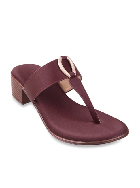 Mochi Women's Maroon Thong Sandals