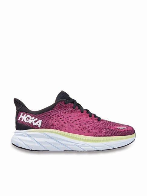 hoka clifton 8 dam