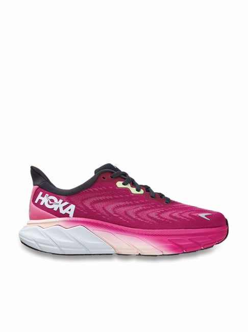 pink hoka