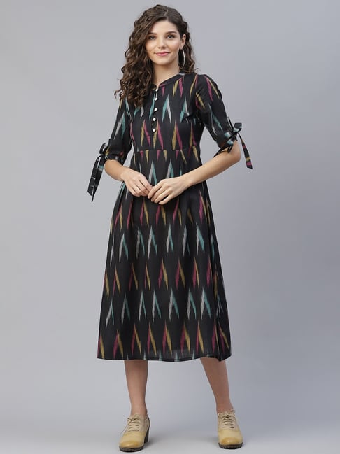 Aks Black Printed Knee-Length Dress