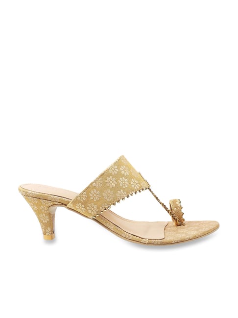 Metro Women's Antique Gold Toe Ring Wedges Price in India