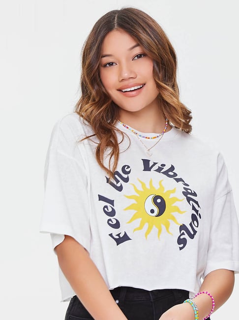 Forever 21 White Graphic Print Top Price in India