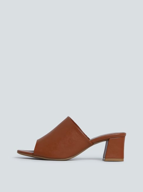 Tan block heel discount shoes