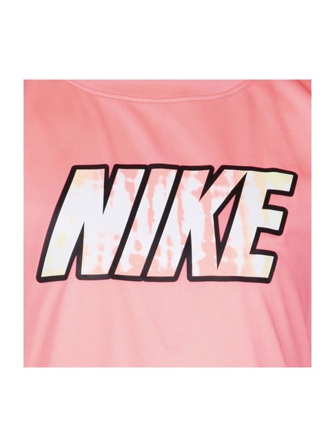 peach nike clothes