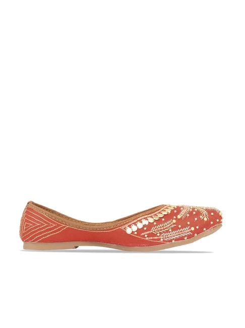 Desi Colour Women's Red Ethnic Juttis Price in India