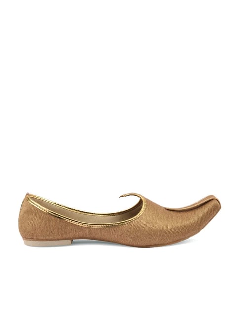 Golden hot sale colour shoes