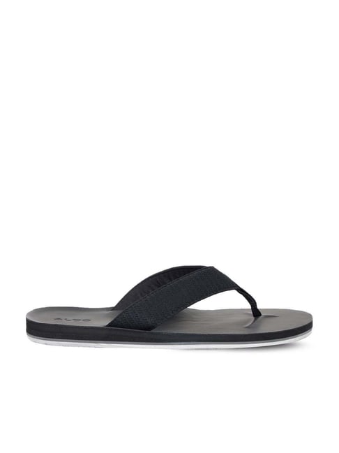 Tata cliq store flip flops