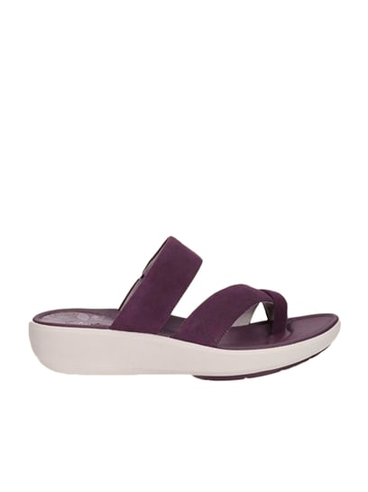 clarks purple flip flops