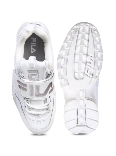 Fila disruptor 2 on sale white and silver