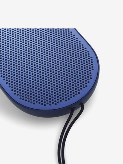 Beoplay p2 portable bluetooth 2024 speaker