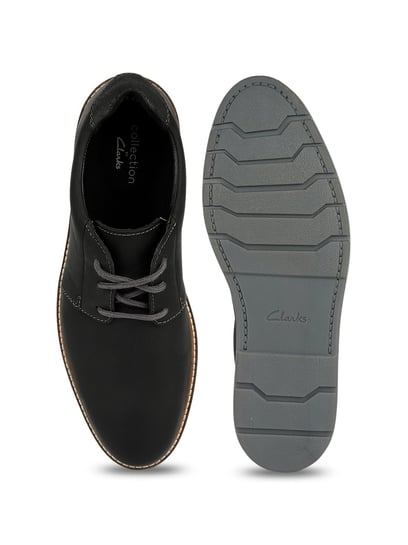 Clarks grandin hot sale plain black