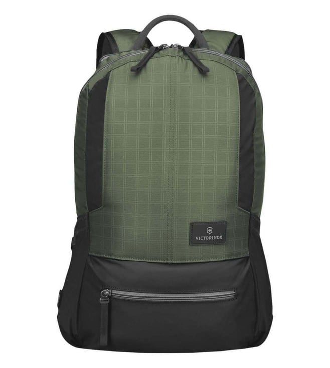 victorinox small backpack