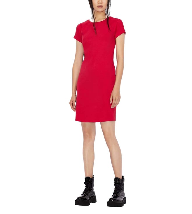 red slim dress