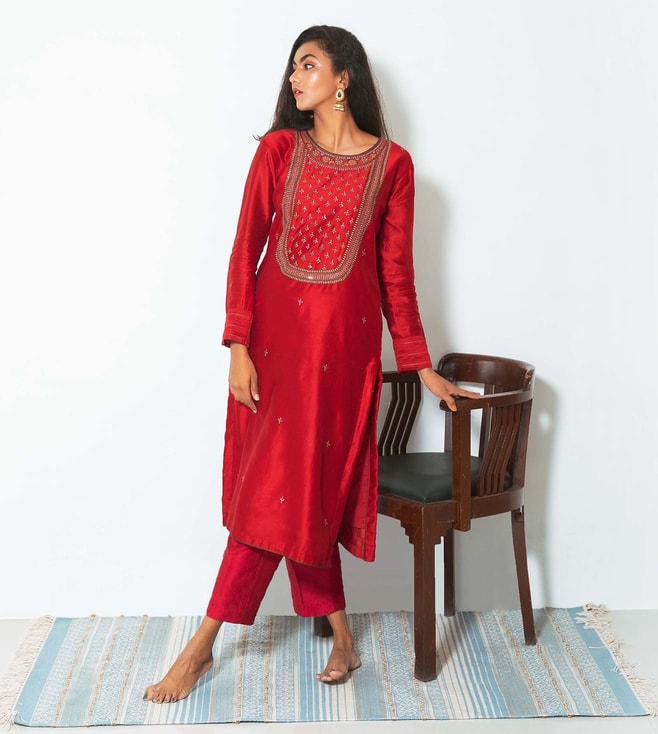 Jaipur Kurti Salwar Suits and Sets  Buy Jaipur Kurti Yellow Embroidered  Straight Handloom Kurta With Pants Set Of 2 Online  Nykaa Fashion
