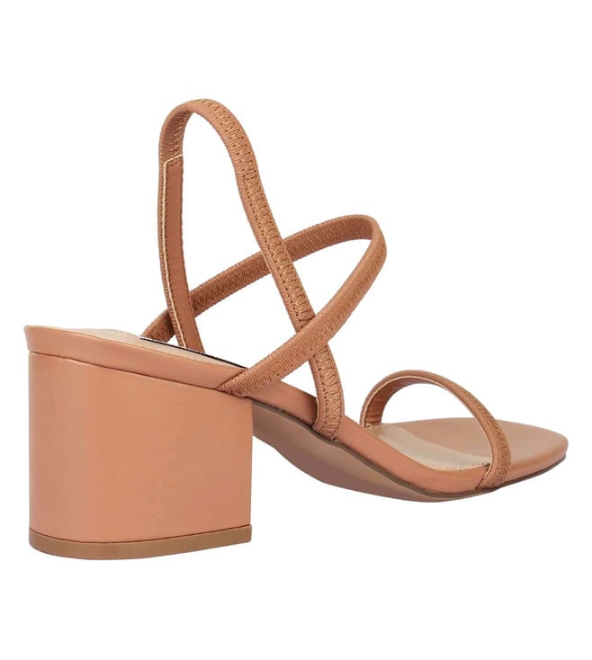 inessa steve madden