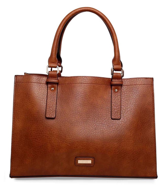 Is Tata Cliq Luxury Safe