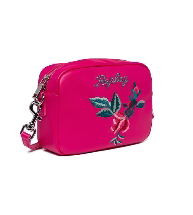 Tata Cliq Luxury Bank Offers Literacy Basics