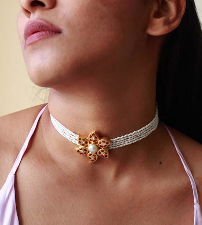 flower choker gold