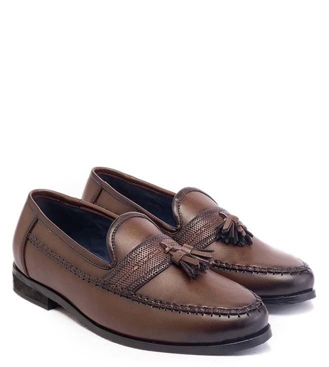 where can i buy loafers near me