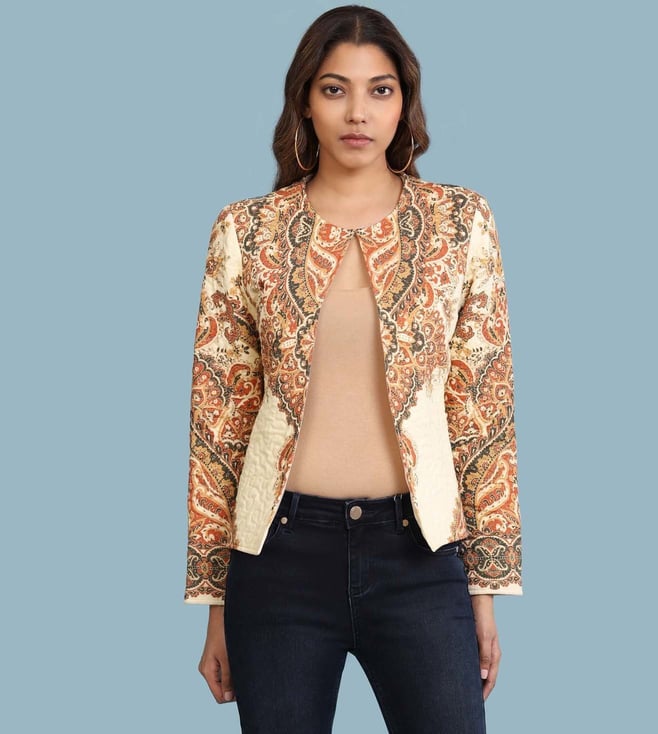 Dear Women, It's Time You Wear Jackets with Your Indian Wear | Femina.in