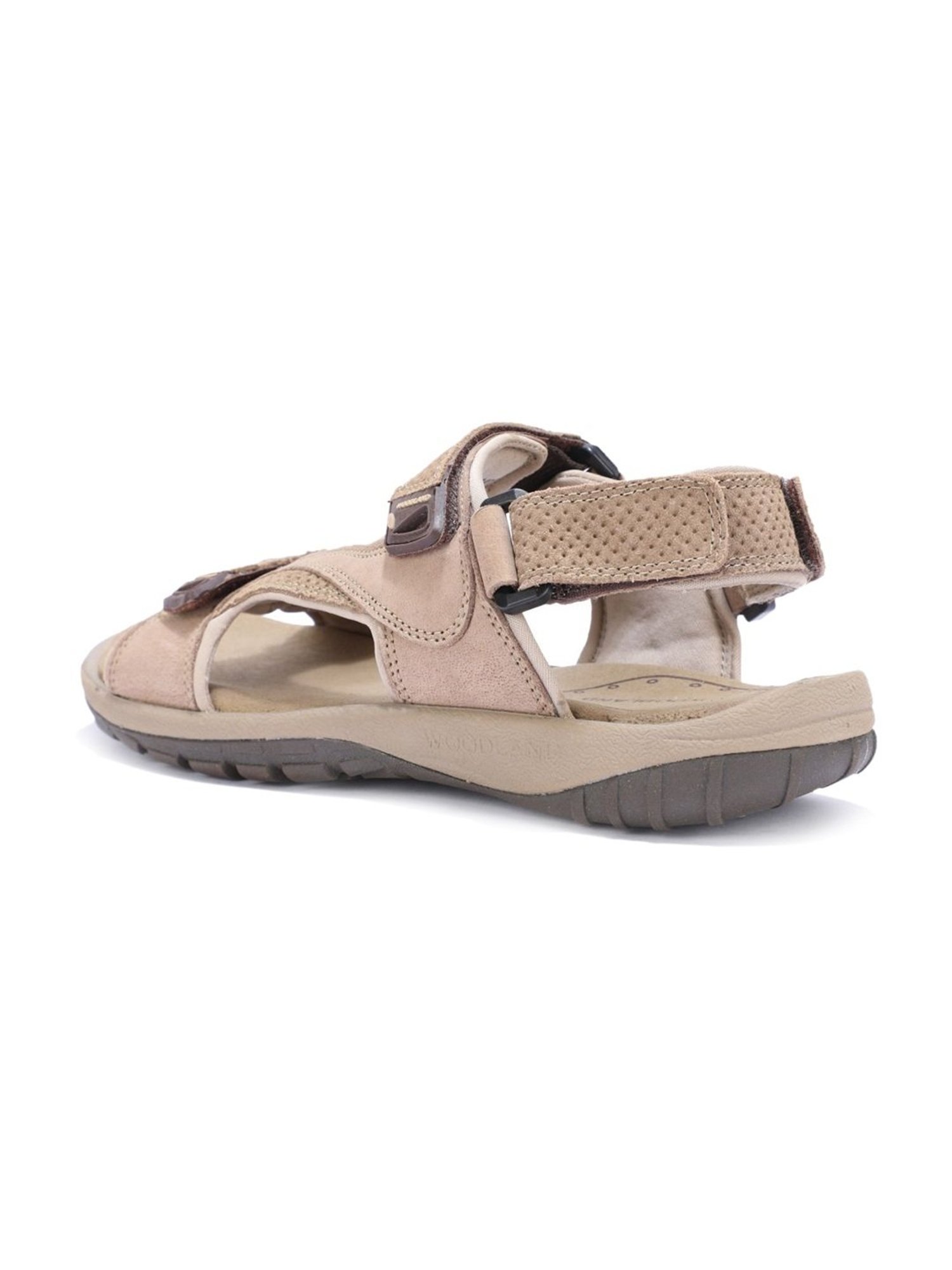 35% OFF on Woodland Men Sandals on Amazon | PaisaWapas.com