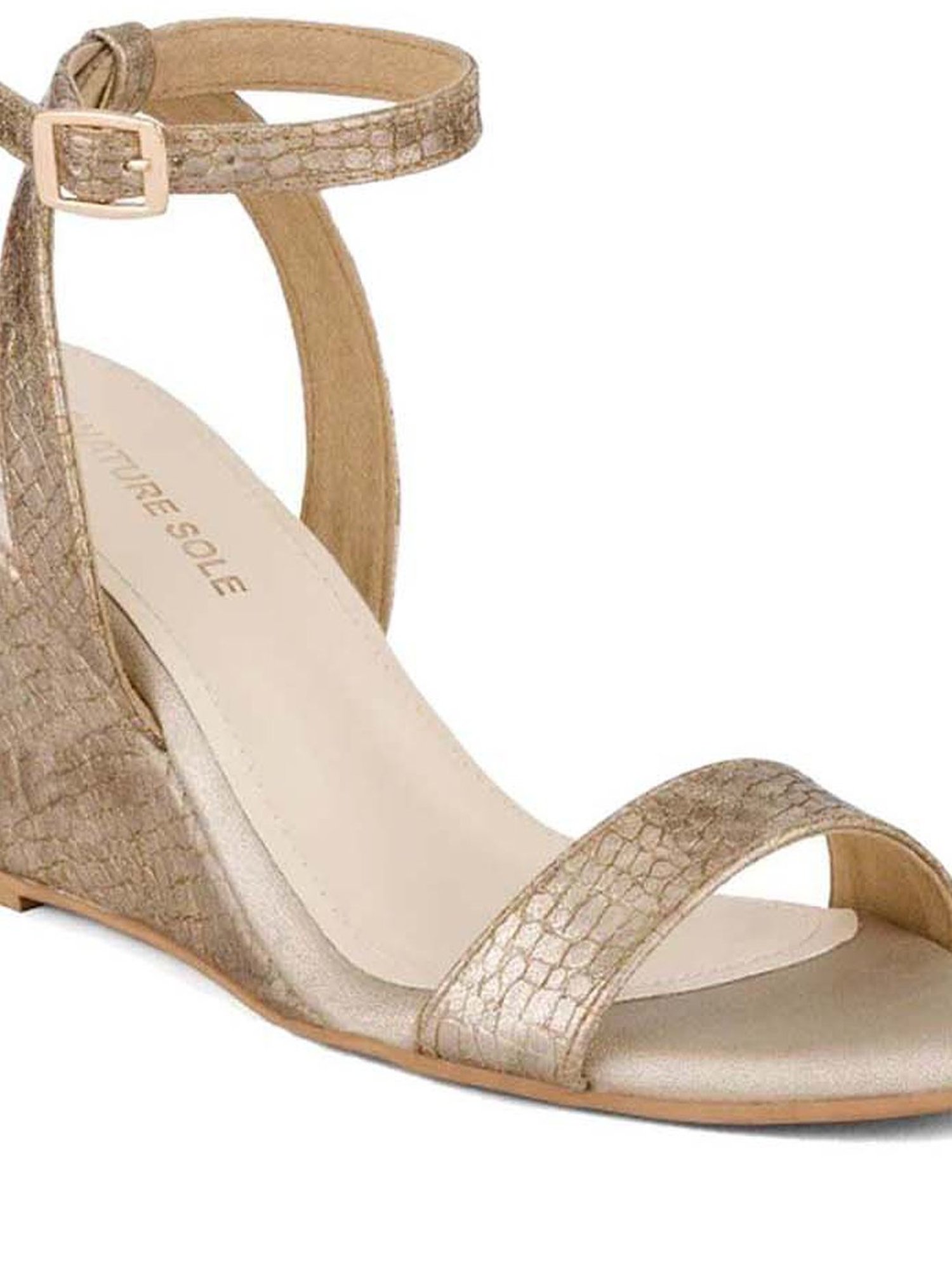 action Women Gold Wedges - Buy action Women Gold Wedges Online at Best  Price - Shop Online for Footwears in India | Flipkart.com