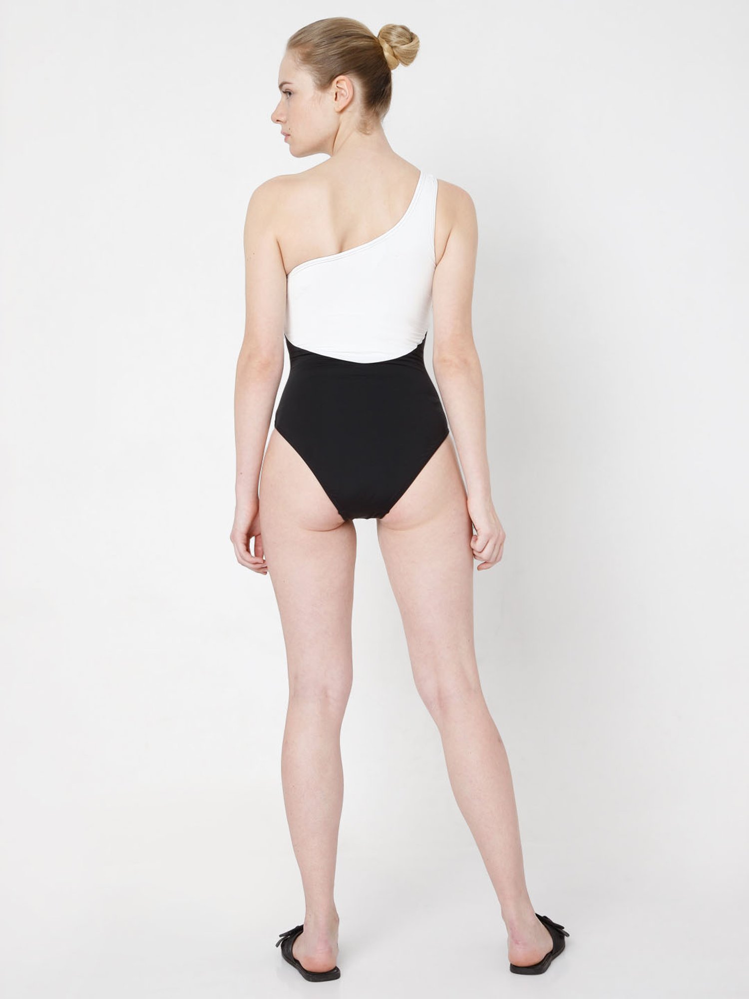 Buy Vero Moda Black & White Swimsuit for Women Online @ Tata CLiQ