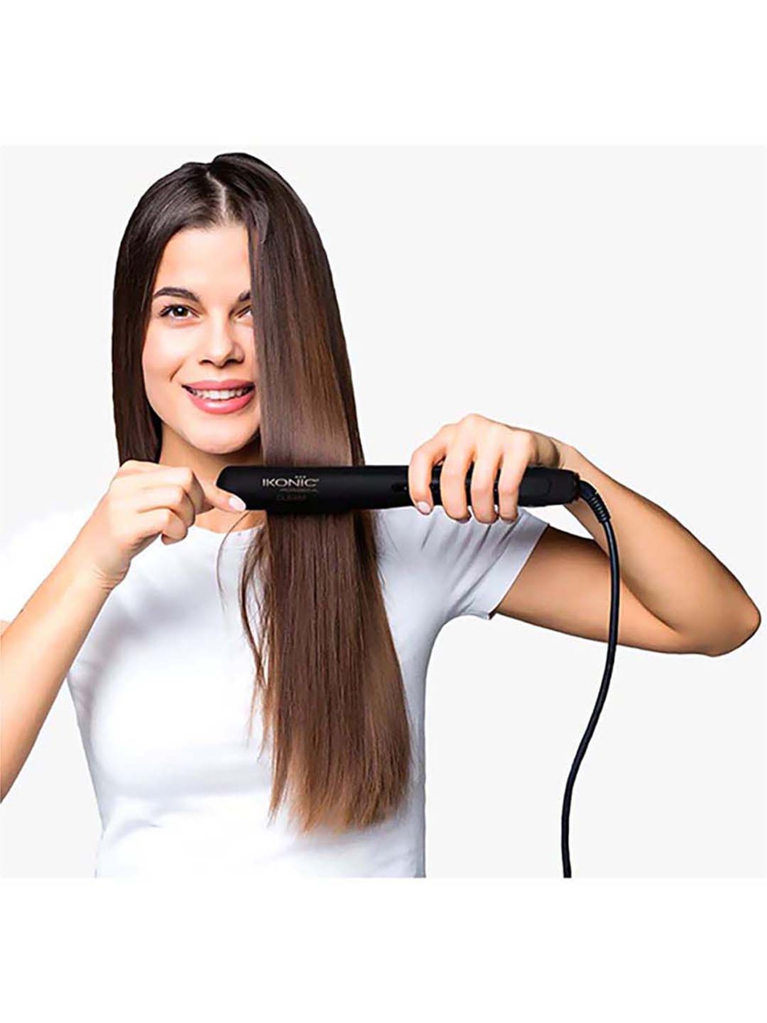 Buy IKONIC Gleam Wired Hair Straightener (Black) Online At Best Price @  Tata CLiQ