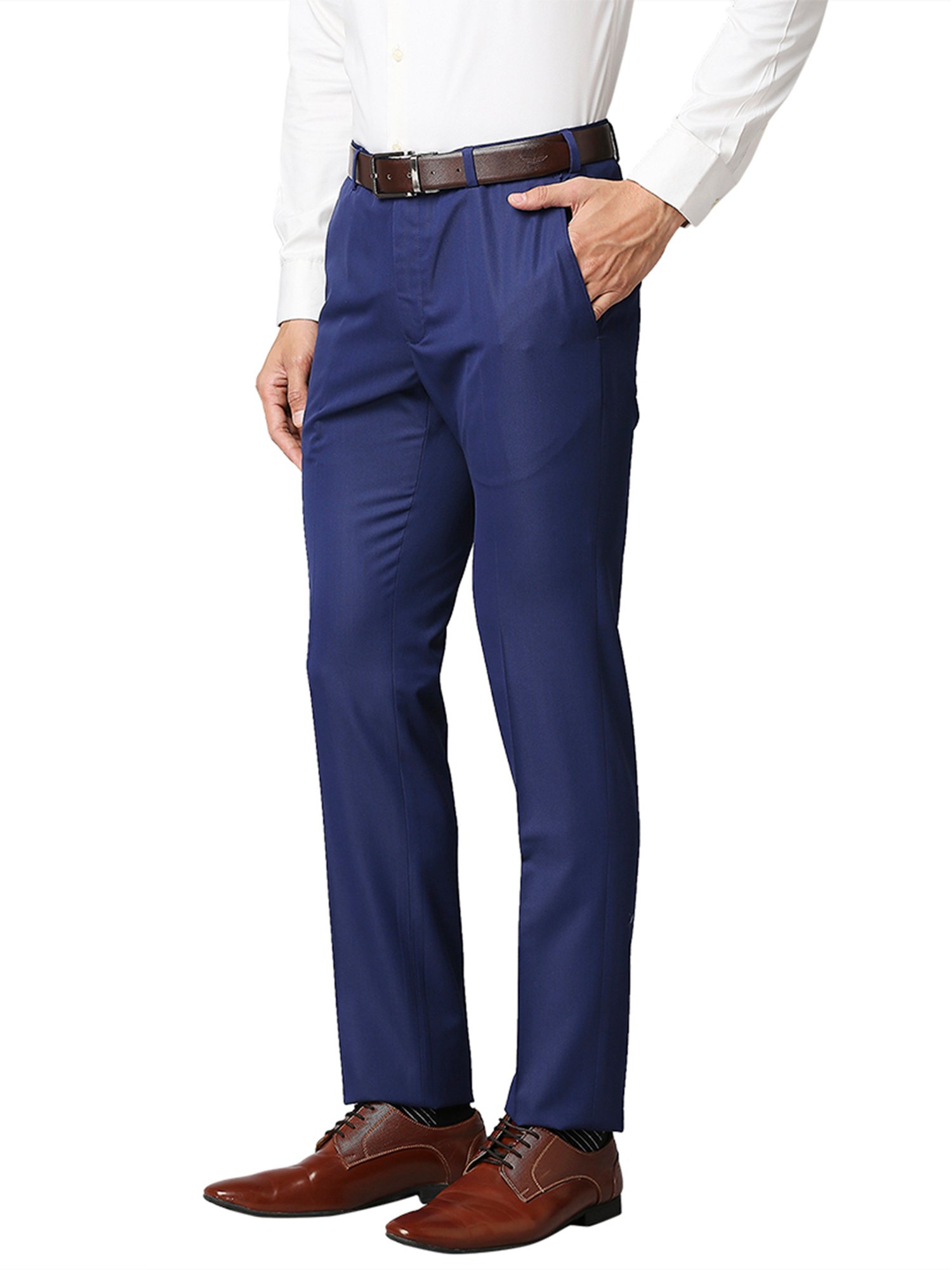 Buy online Black Solid Flat Front Formal Trouser from Bottom Wear for Men  by Raymond for ₹1029 at 71% off | 2024 Limeroad.com