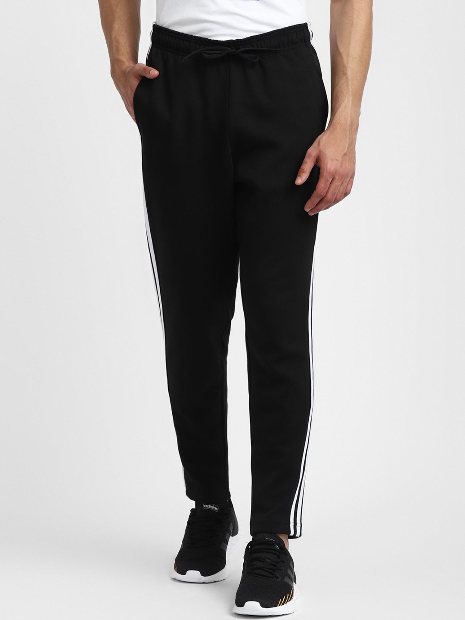 Male Black / Grey Pace International Men's Track Pant, Striped at Rs  499/piece in Delhi