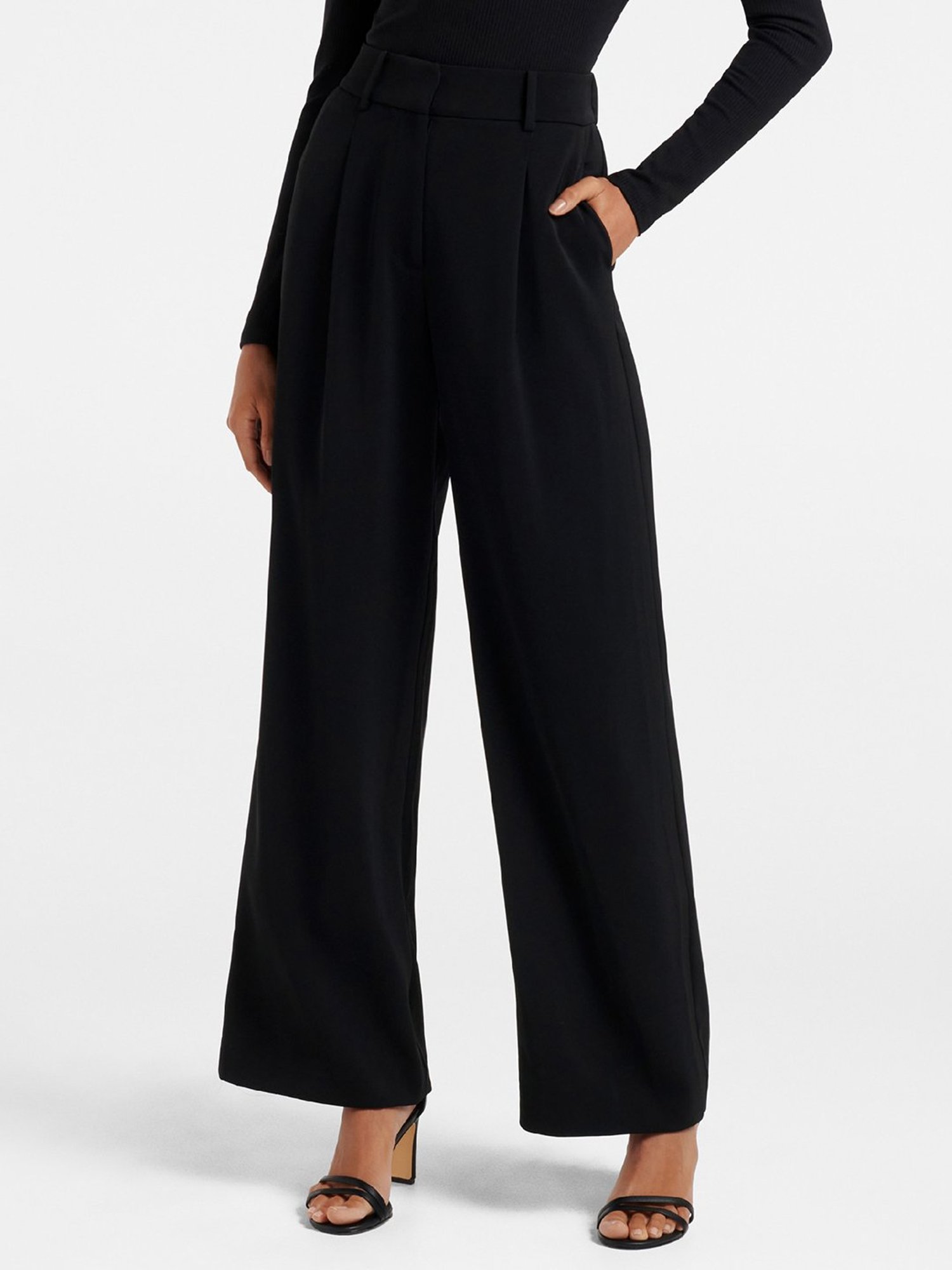 STYLE MASTERCLASS HOW TO CHOOSE THE BEST PLEATFRONT TROUSERS FOR YOUR  SHAPE  My Virtual Stylist