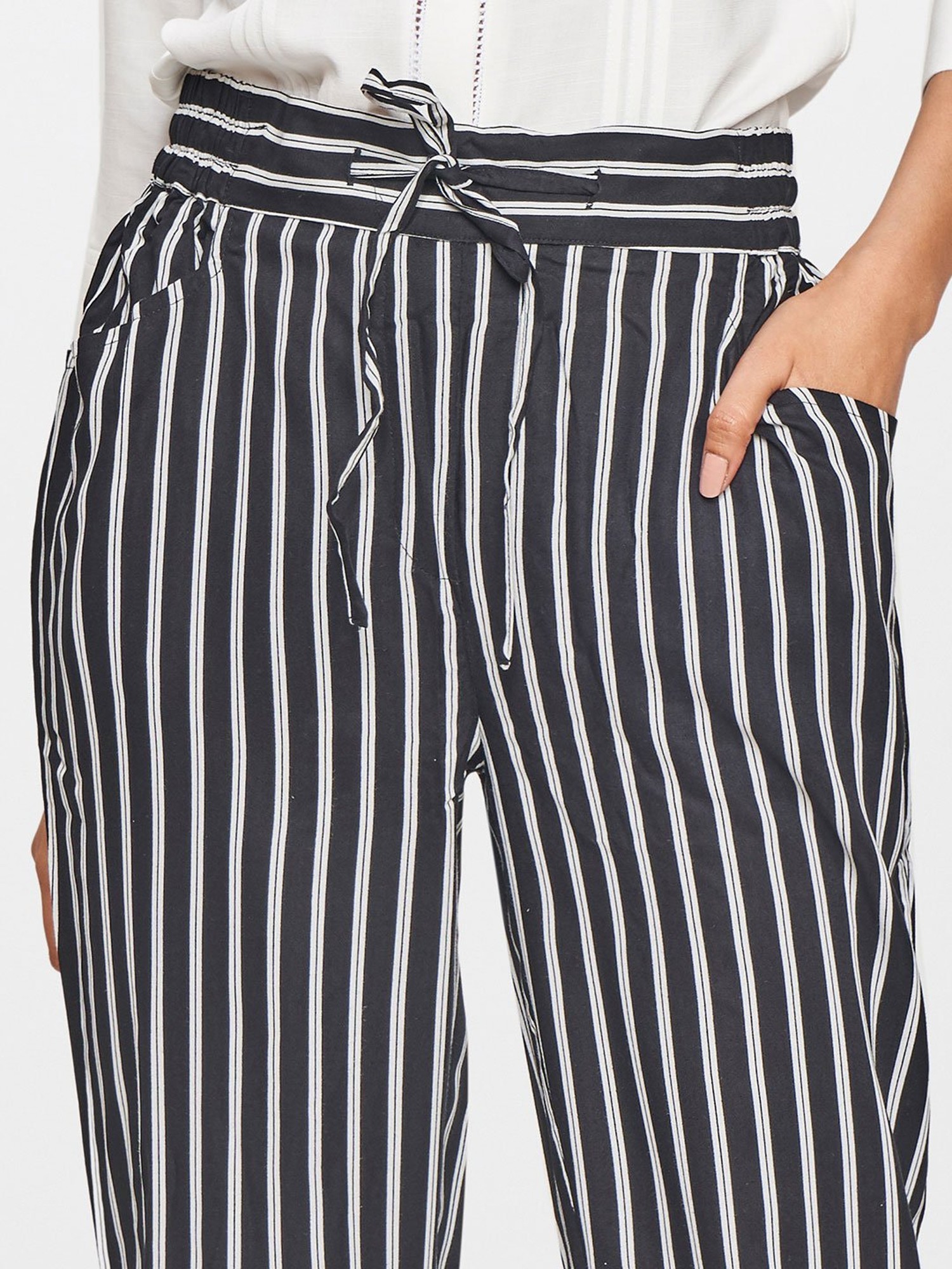 Buy Forever 21 Black  White Striped Pants for Women Online  Tata CLiQ