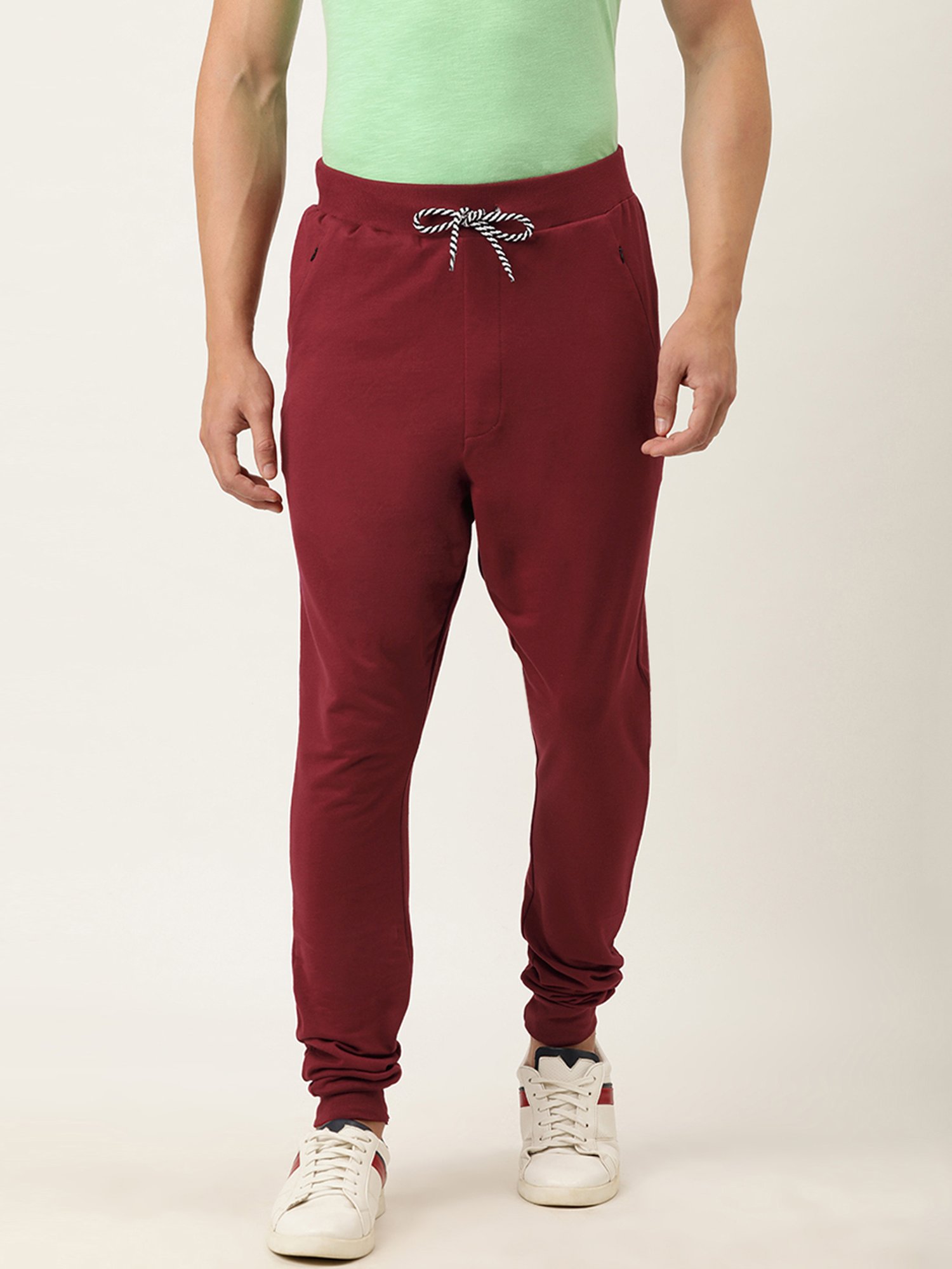 Share 125+ difference between leggings and joggers super hot kenmei