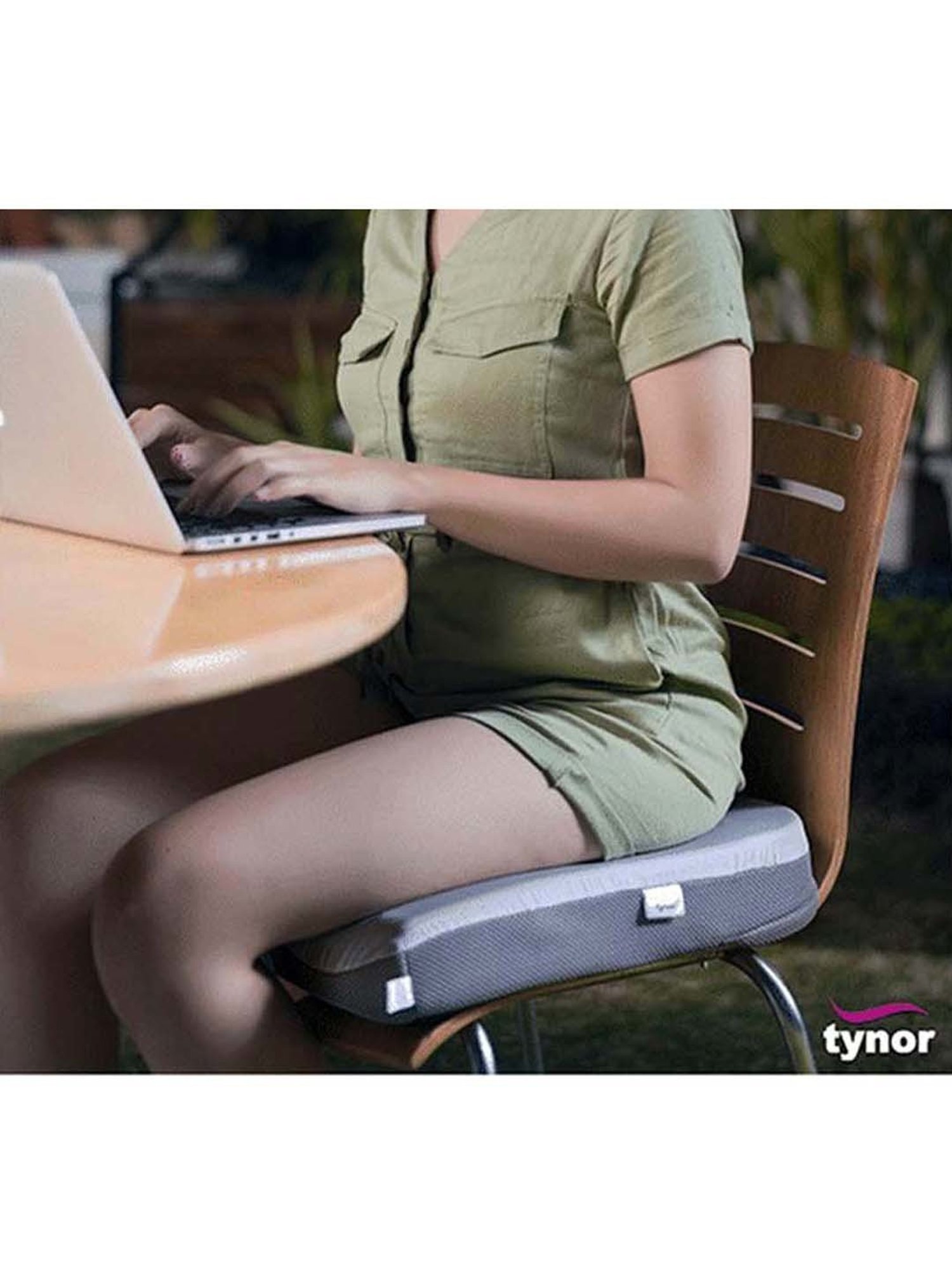 Tynor Coccyx Cushion Seat (H13) 