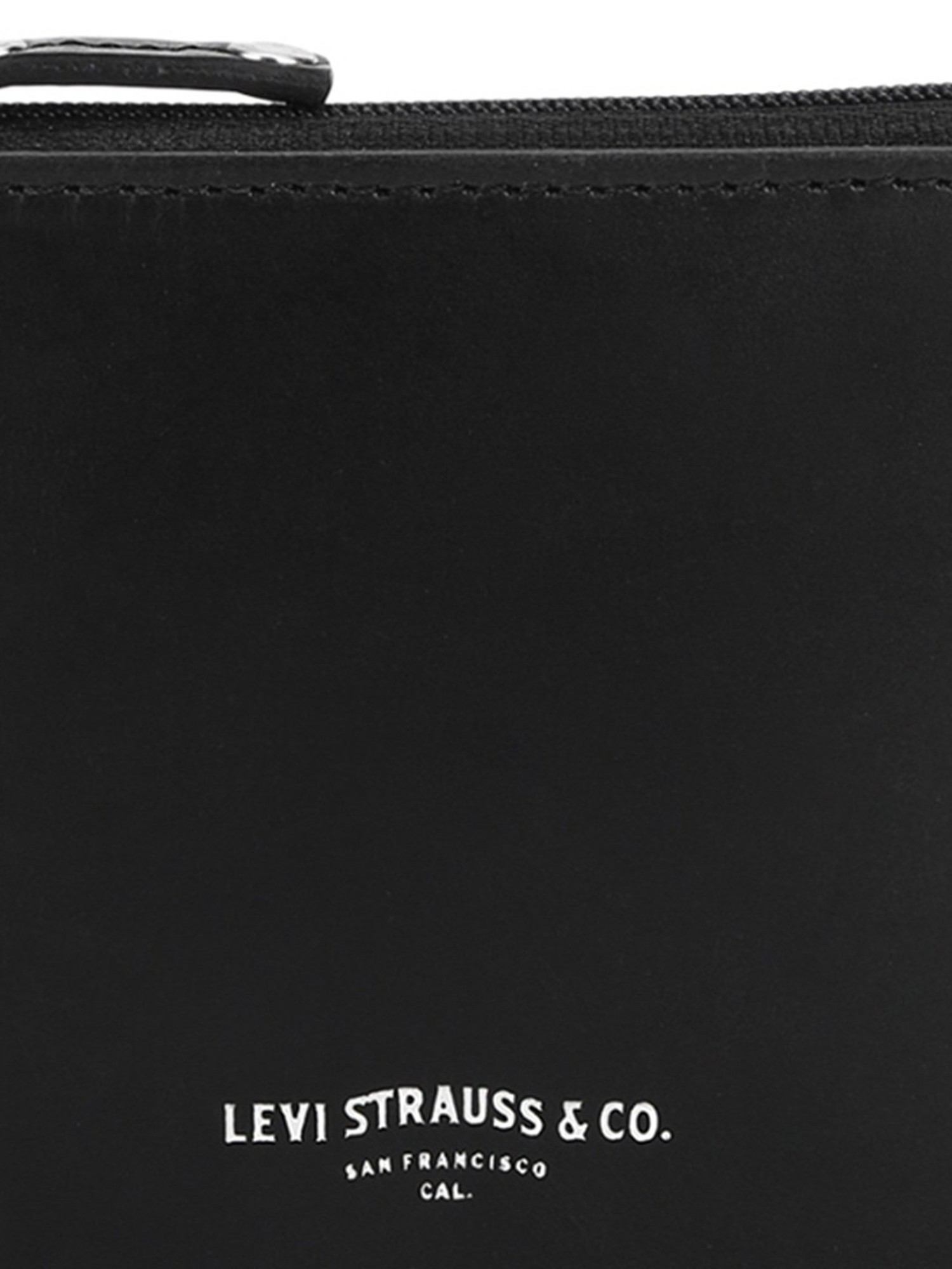 Buy Levi's Casual Leather Zip Around Wallet for Men Online At Best Price @  Tata CLiQ