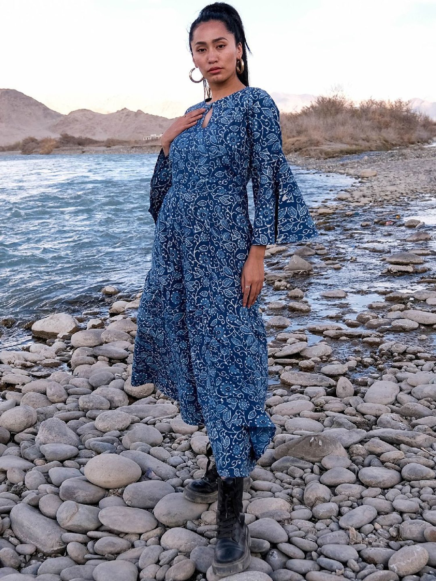 odami indigo long dress ocaille 【公式通販】 odami indigo long dress ocaille 【公式通販】