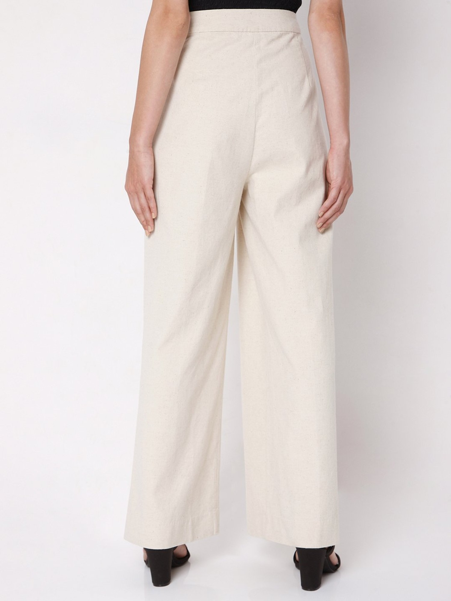 Buy Vero Moda Beige Regular Fit Flat Front Trousers for Women's Online @  Tata CLiQ