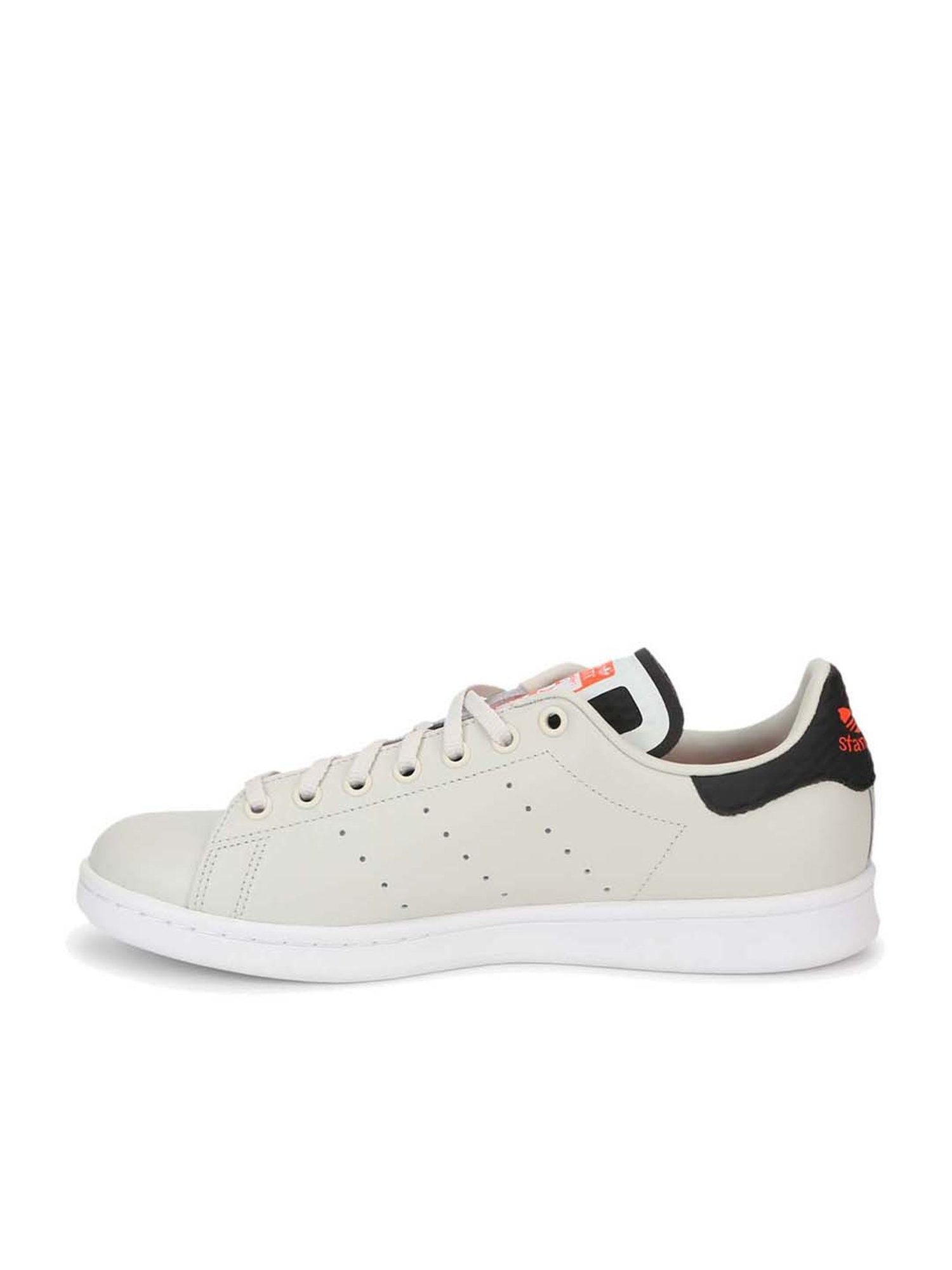 Buy Adidas Originals Men's STAN SMITH Cream Casual Sneakers for Men at Best  Price @ Tata CLiQ