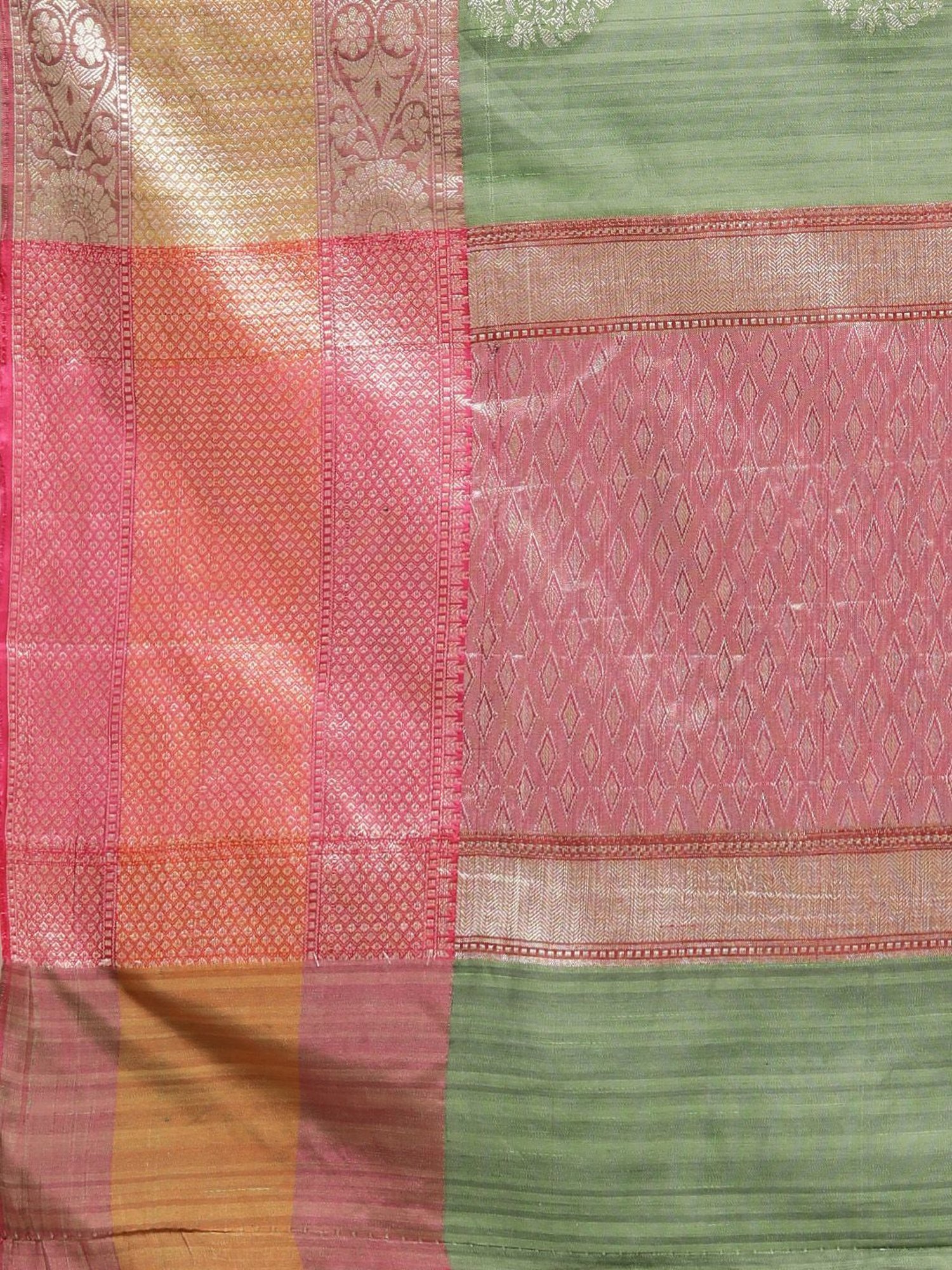 Buy Banarasi Silk Works Green Silk Woven Saree With Unstitched Blouse for  Women Online @ Tata CLiQ