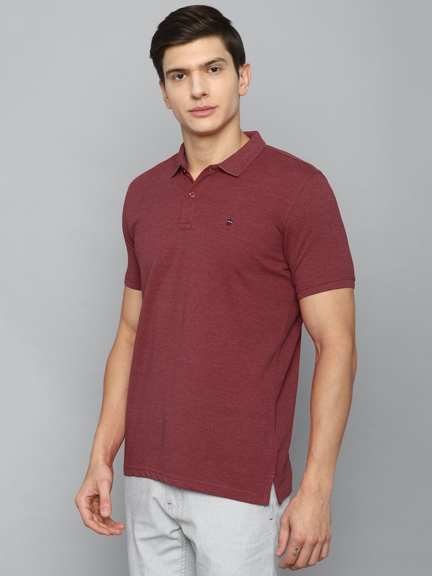 Louis Philippe T-Shirts, Louis Philippe Maroon T-shirt for Men at  Louisphilippe.com