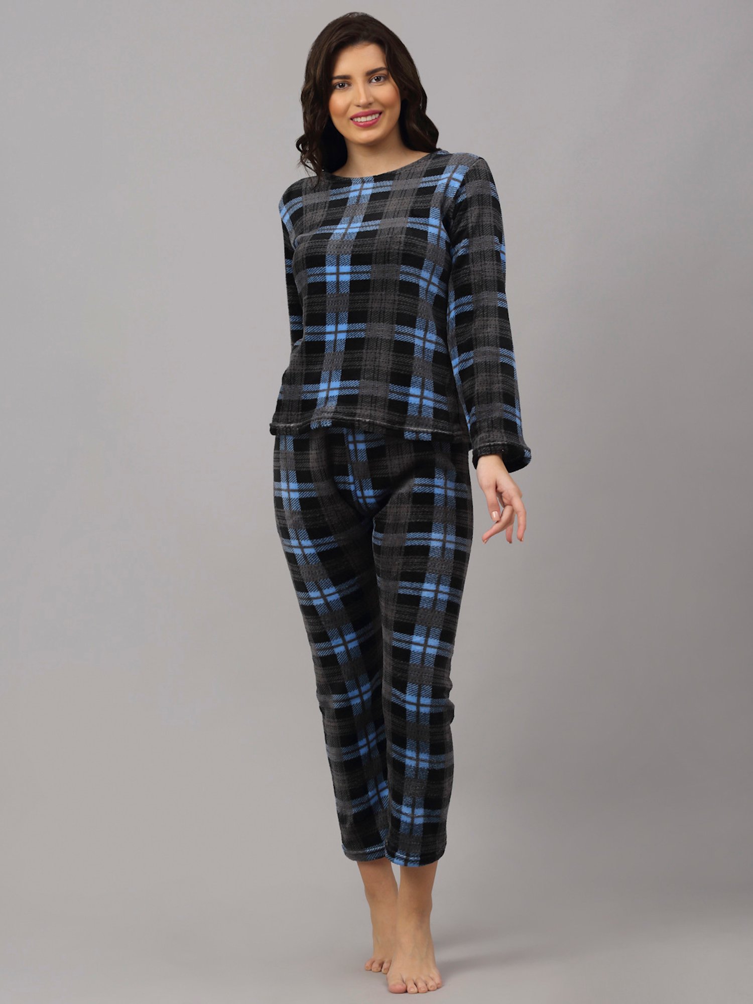 Buy Black Pyjamas & Shorts for Women by NEUDIS Online