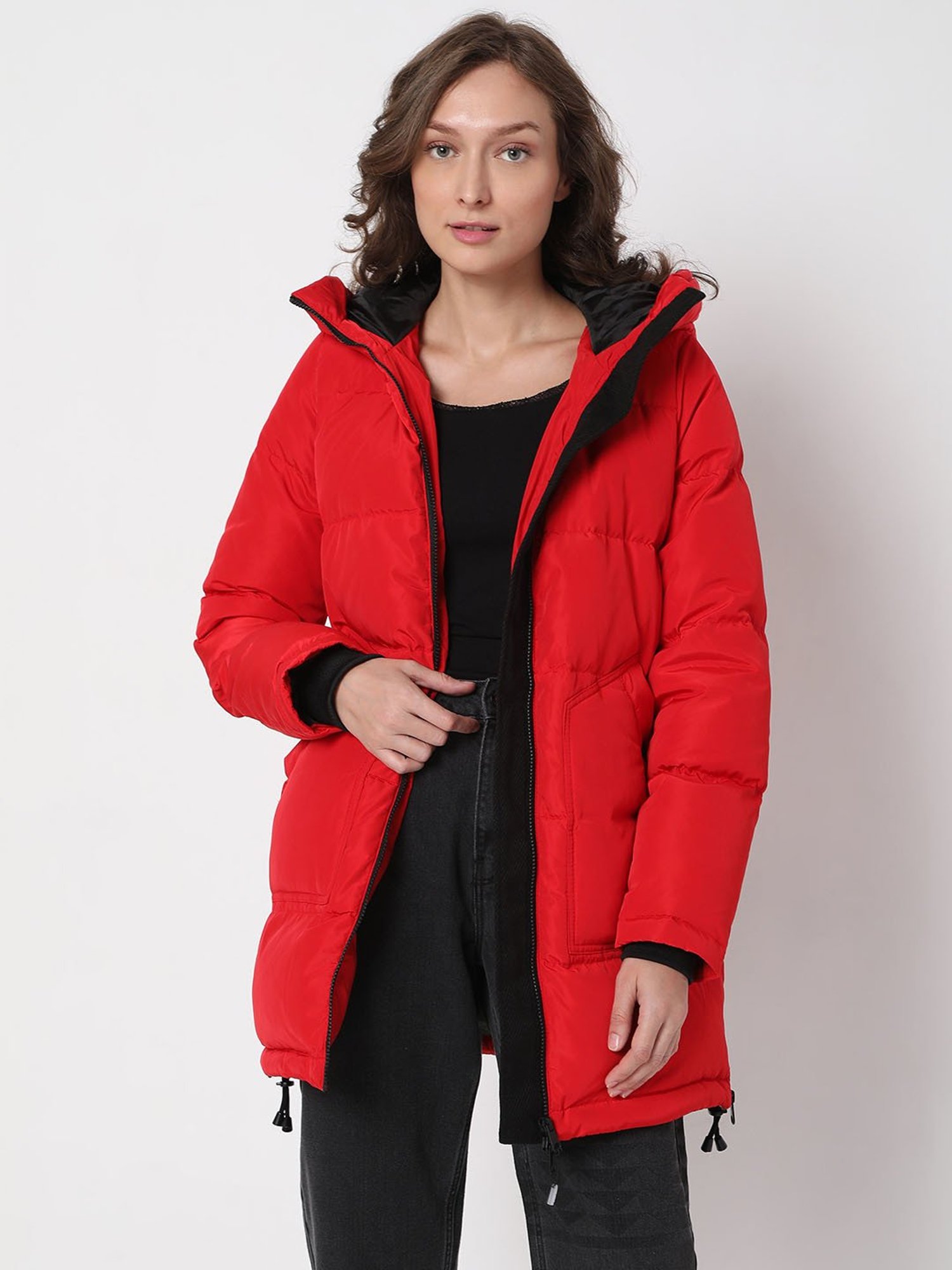Opdatering Svømmepøl elskerinde Buy Vero Moda Red Quilted Puffer Jacket for Women Online @ Tata CLiQ
