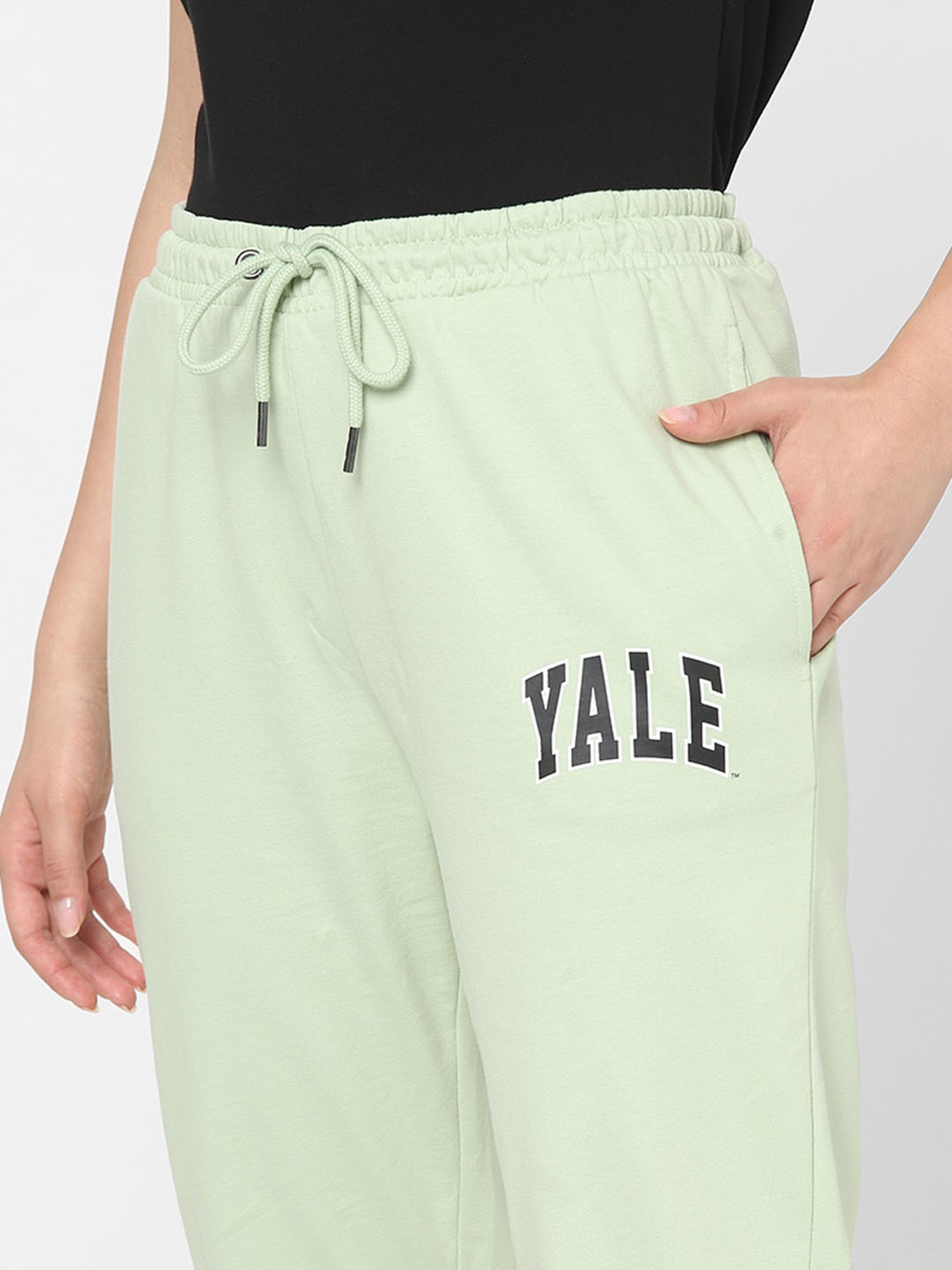 Buy Vero Moda Green Regular Fit Joggers for Women Online @ Tata CLiQ