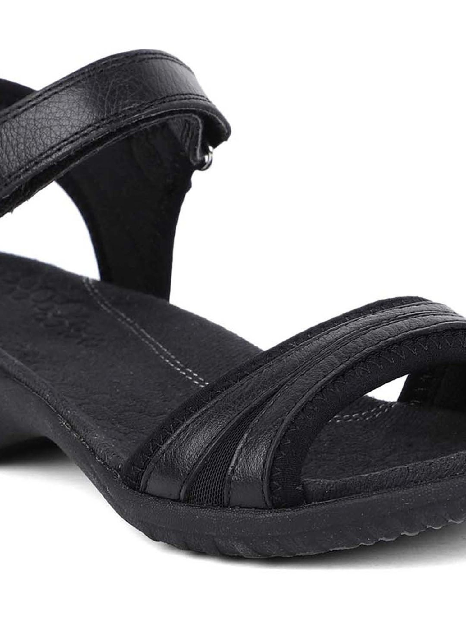 Buy Hush Puppies by Bata Black Thong Sandals for Men at Best Price @ Tata  CLiQ