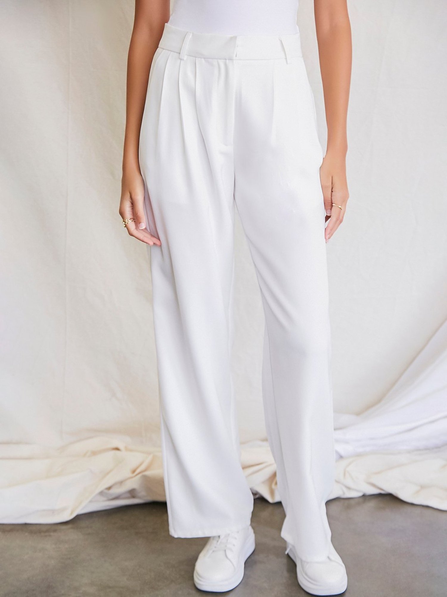 Forever 21 Trousers and Pants  Buy Forever 21 Solid White Trousers Online   Nykaa Fashion