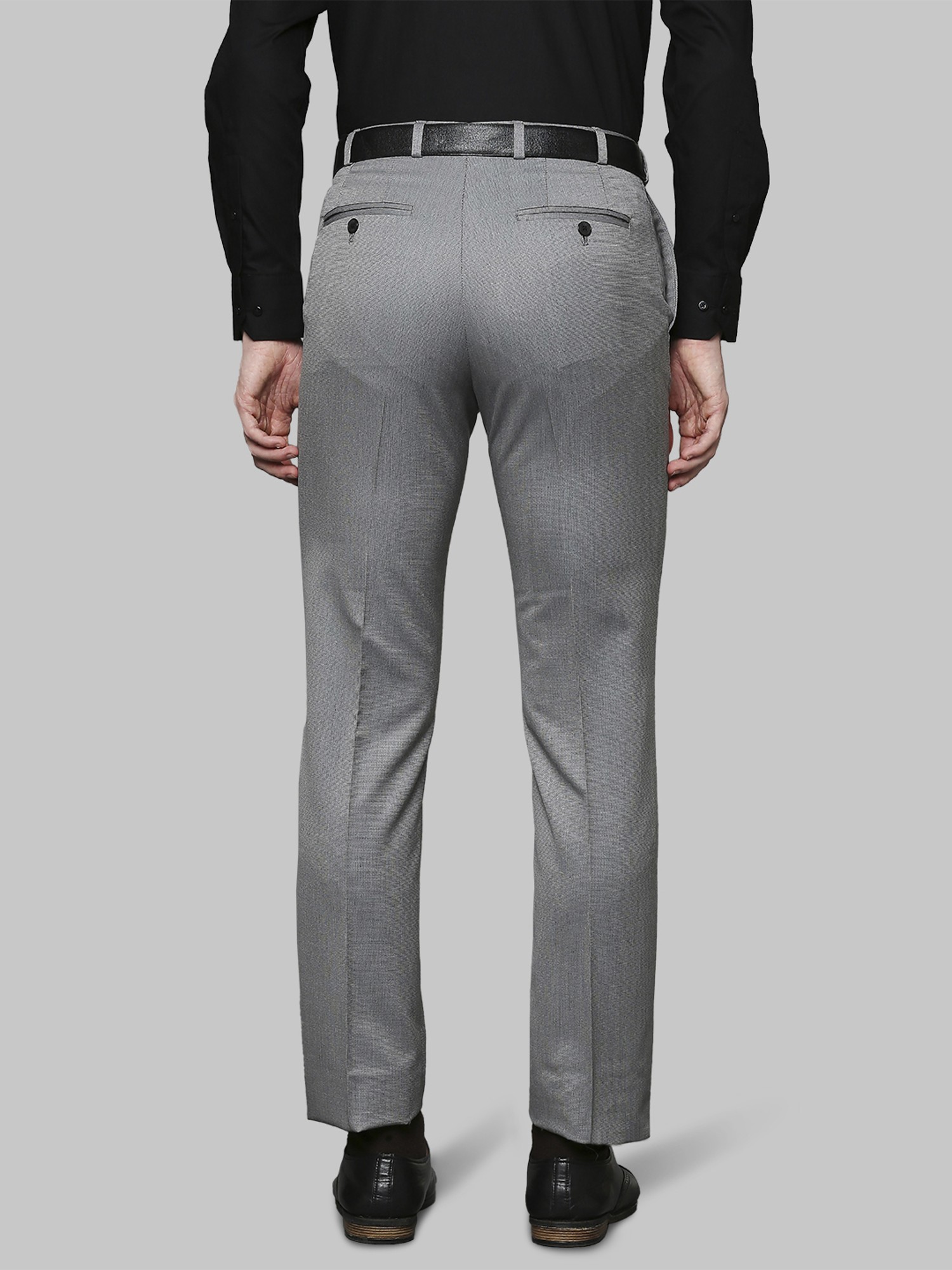 Buy Men Grey Solid Slim Fit Trousers Online - 197459 | Van Heusen