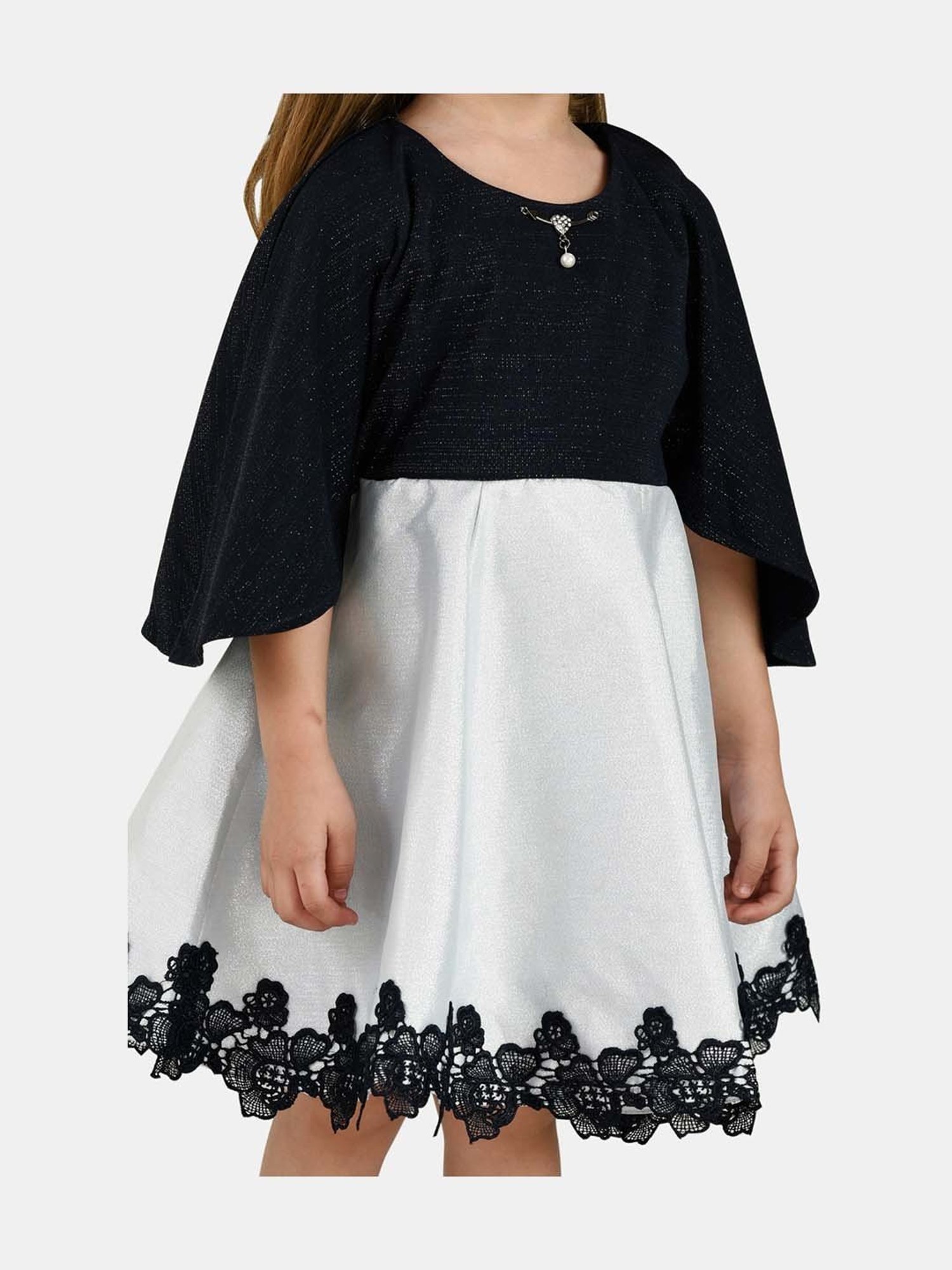 Little Girls White and Black Flower Dress– Popatu