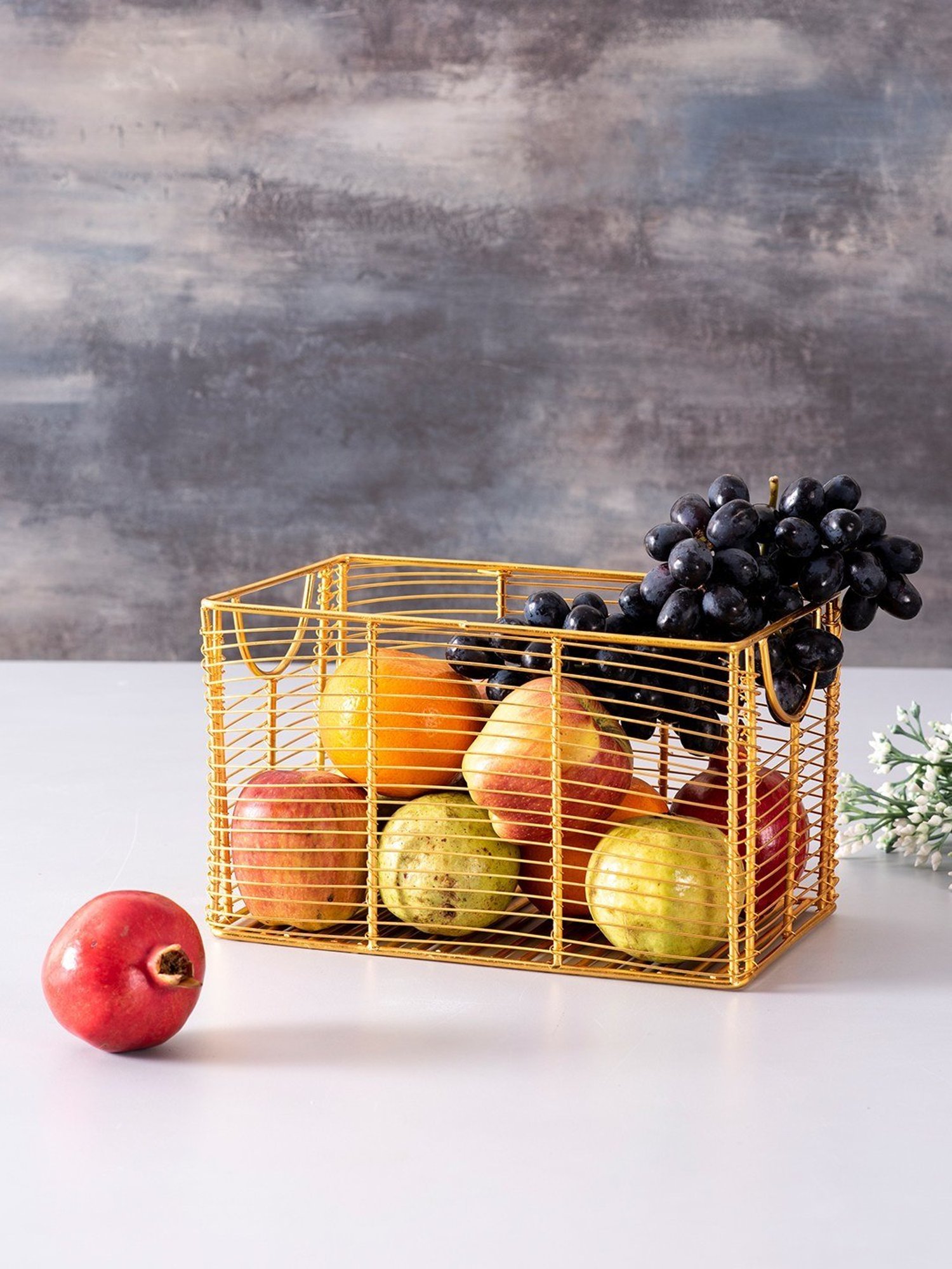 Nature's Nest Metal Fruit Basket