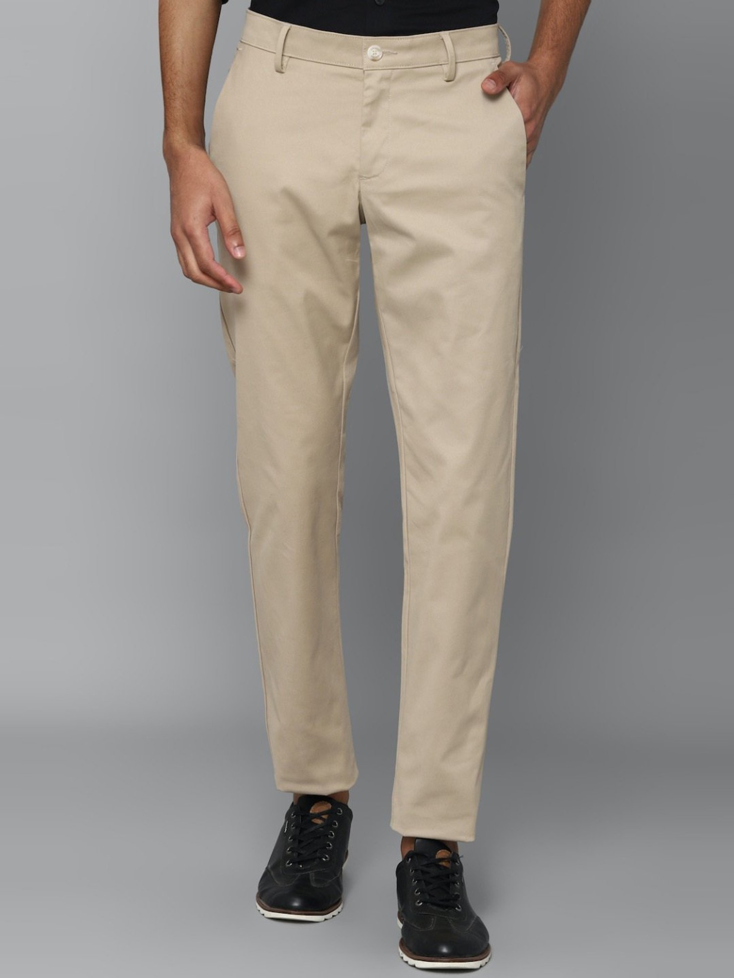 Buy Men Khaki Comfort Fit Solid Casual Trousers Online - 252506 | Allen  Solly