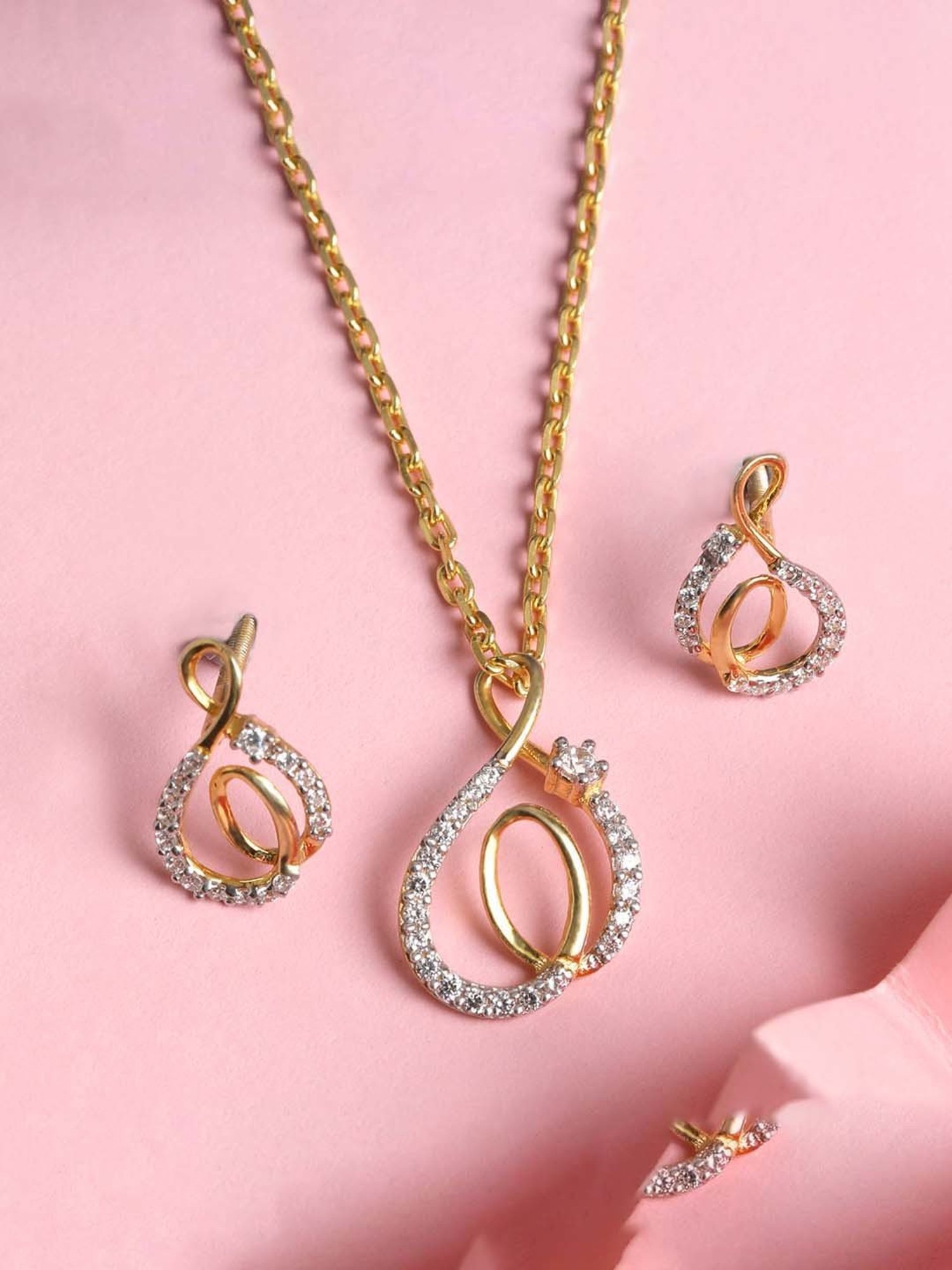 Iris & Lily NWT Freshwater Pearl Genuine Gemstone choker | Gemstone choker,  Multi gemstone necklace, Genuine gemstones